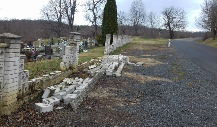 Rekonštrukcia - oplotenie cintorínu 2019